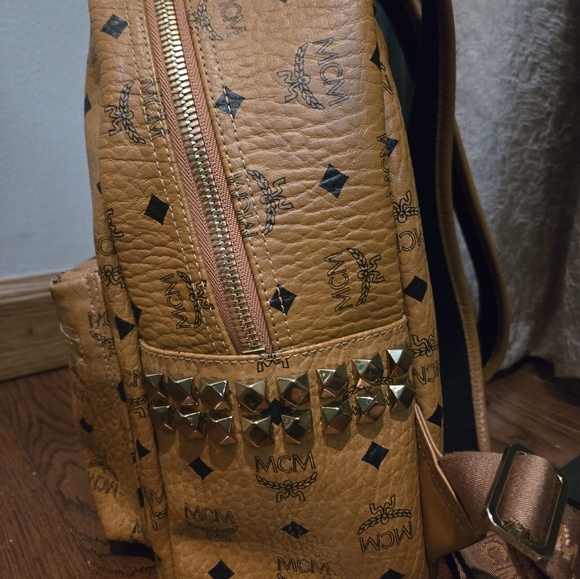 MCM Stark Visetos Small Side Studded Backpack Cognac main image 9